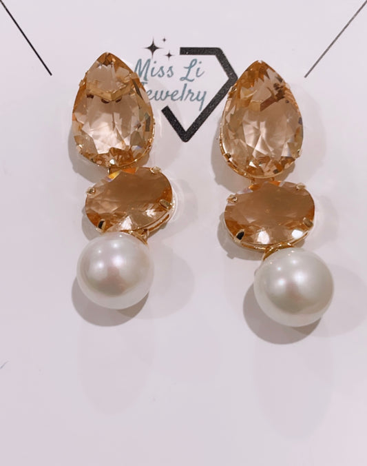 Lux Morganite Pearl Earring