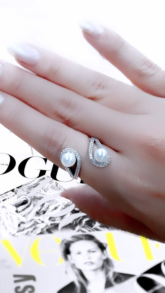 Round Pave Pearl Open Ring