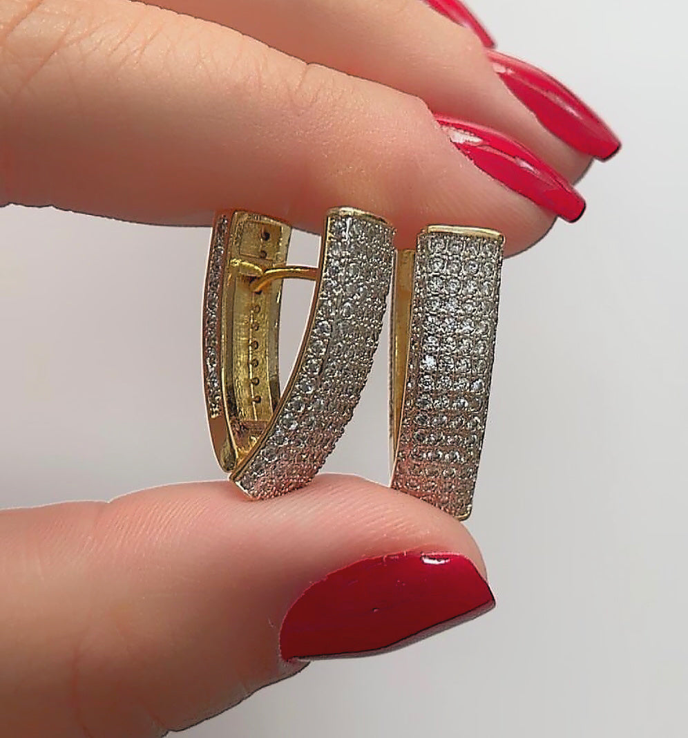 V Pave Earring