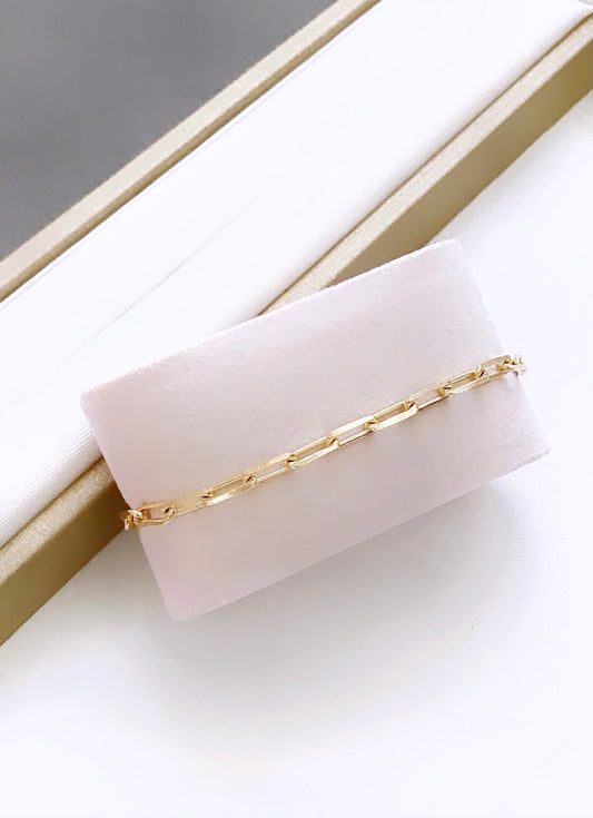 Medium Paper Clip Bracelet