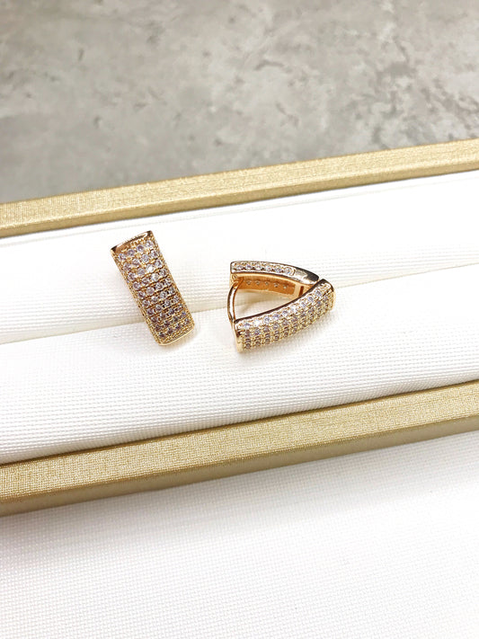 V Pave Earring