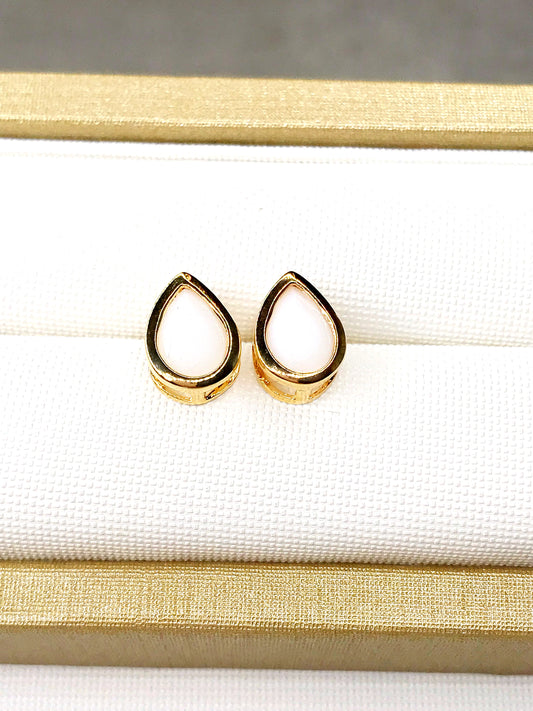 Droplet White Earring