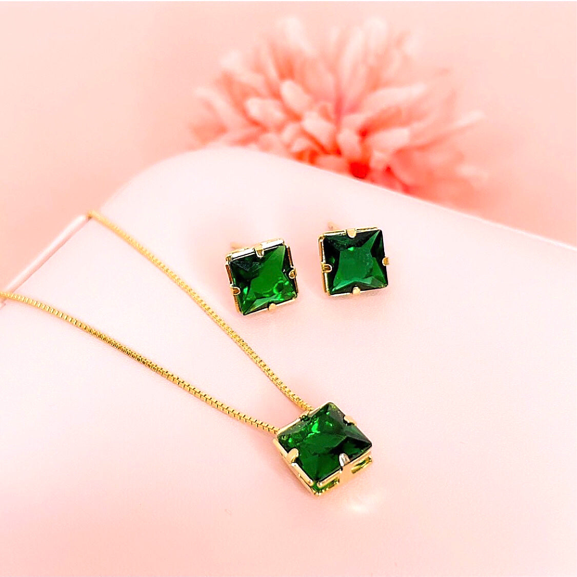 Squared Green Zirconia Necklace and Earring Set