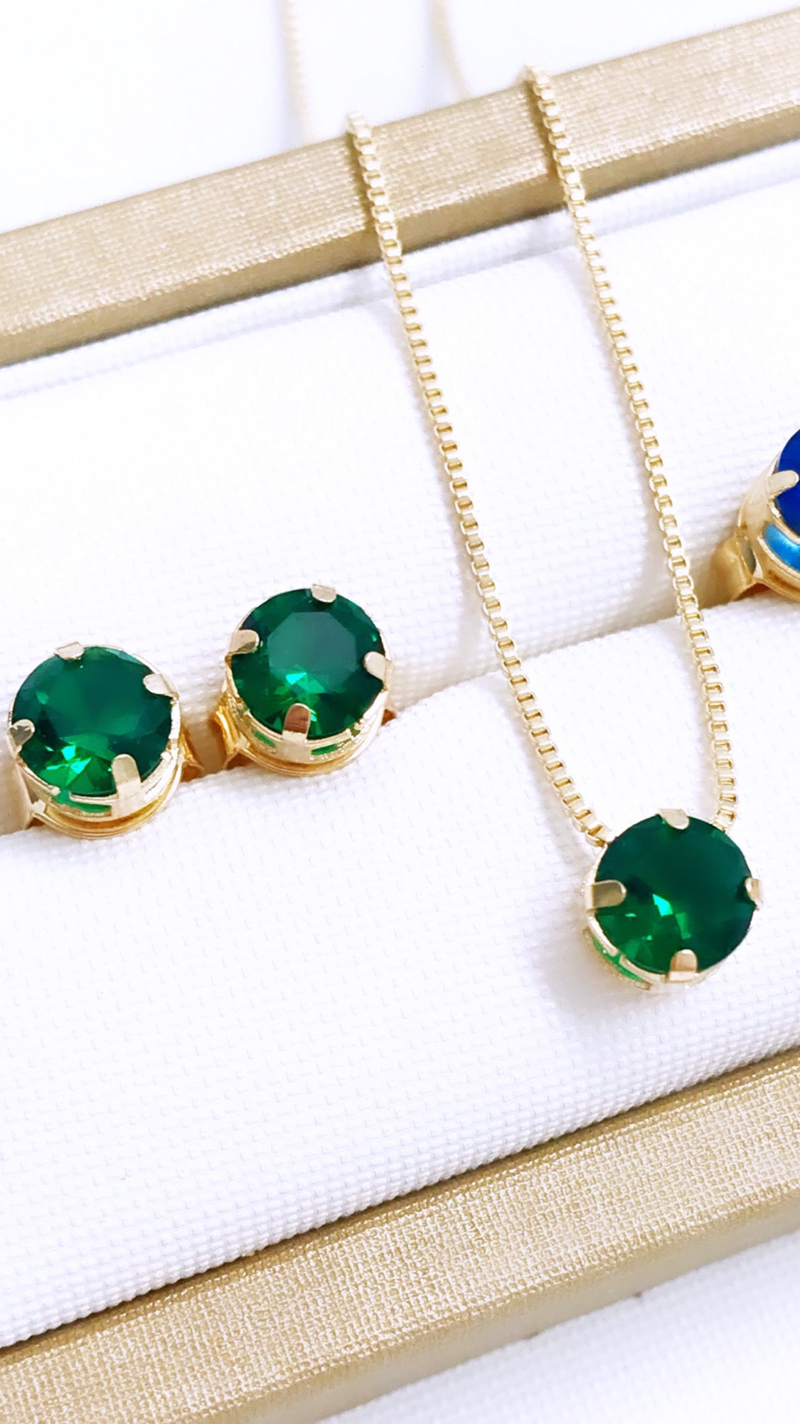 Small Solitaire Necklace and Earring Set