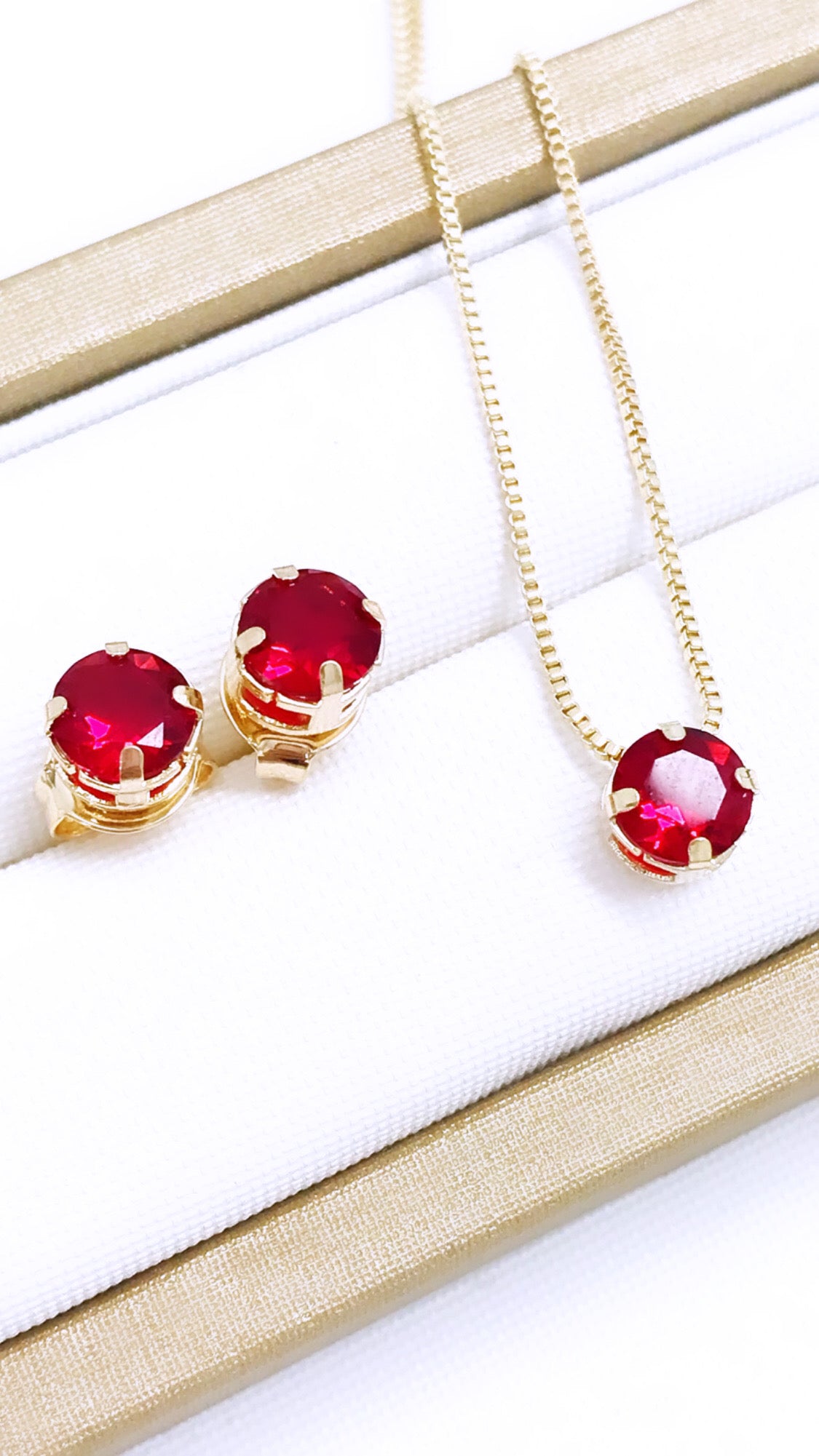 Small Solitaire Necklace and Earring Set
