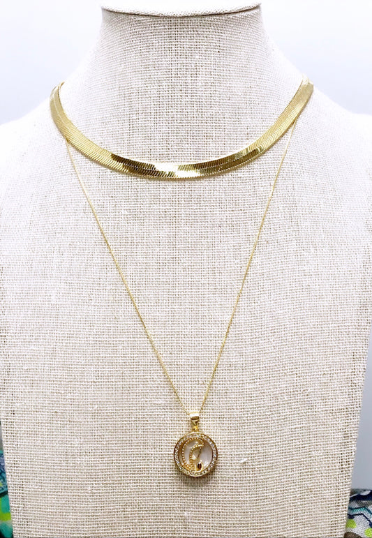 Delicat Mother Pearl Virgin Mary Necklace
