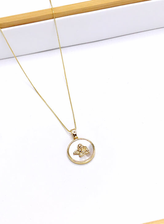Delicat Mother Pearl Guardian Angel Necklace