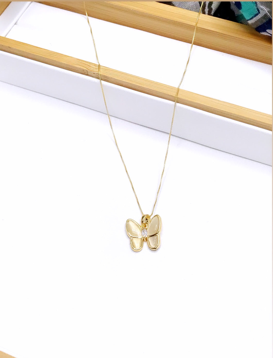 Delicat Butterfly Necklace