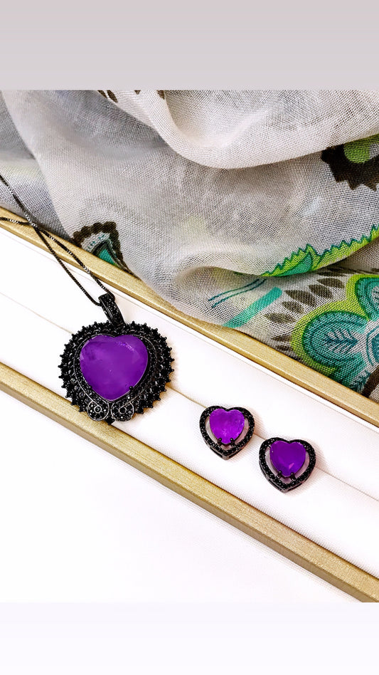 Maxi Purple Heart Necklace LabGemstone